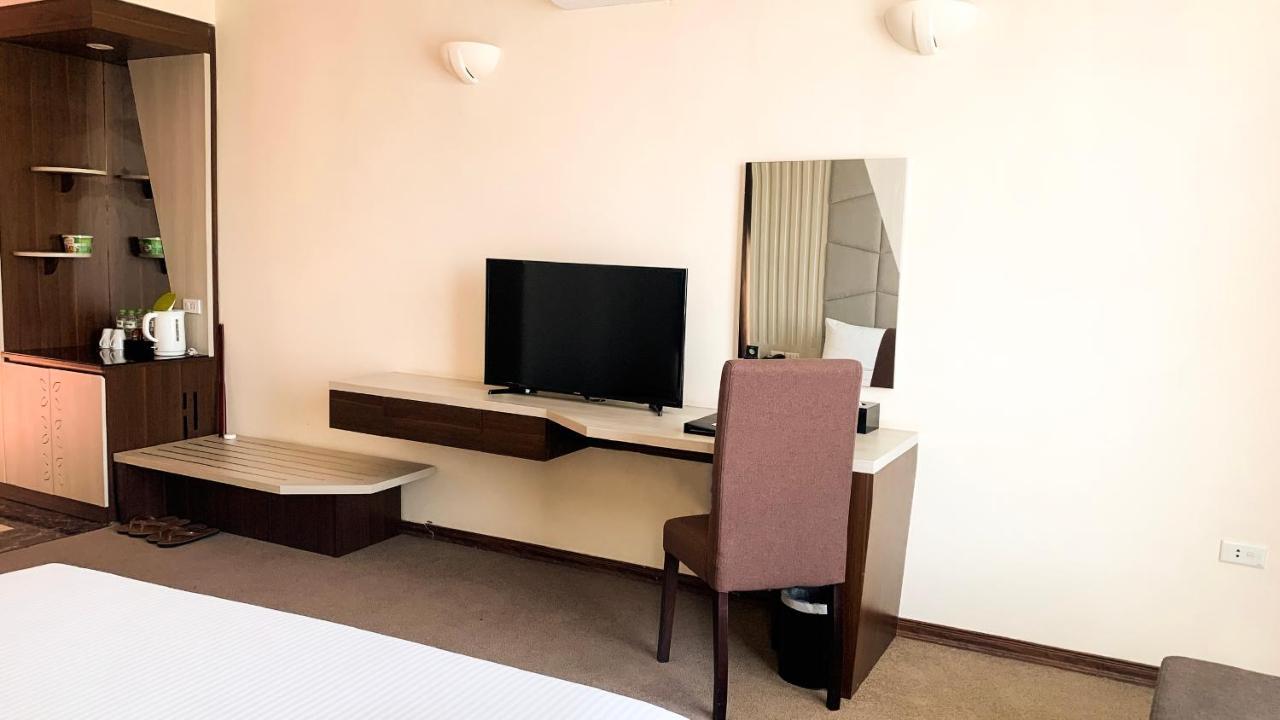 Muong Thanh Dien Chau Hotel Exterior photo